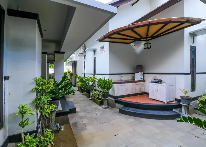 Oyo 2035 Arabella Bali Hotel